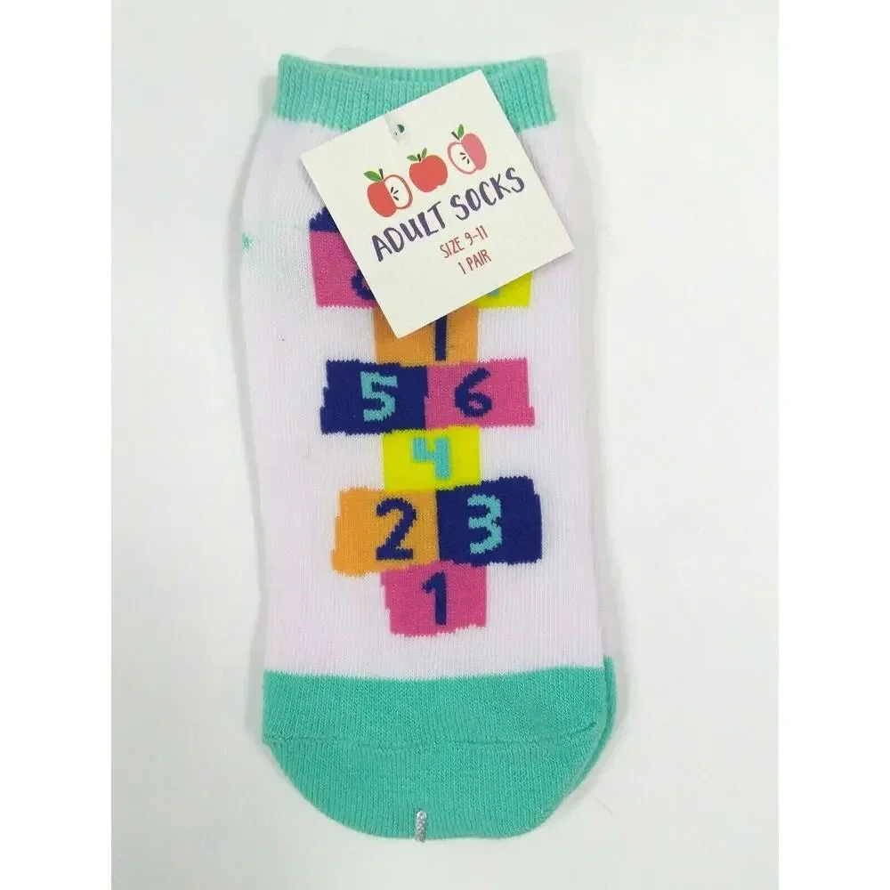 Target Womens Teen 2 Pair Size 9-11 Ankle Socks Hopscotch Graphic, Pink Blue New